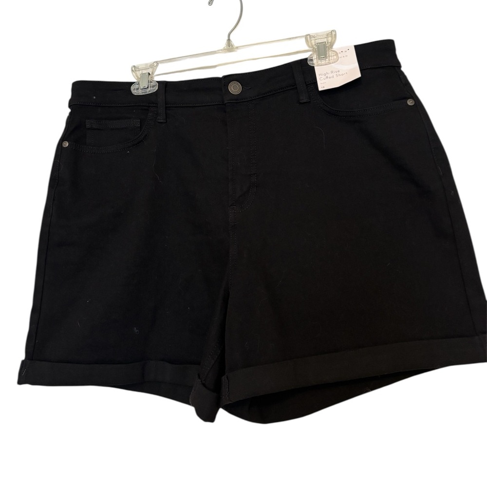 LC LAUREN CONRAD Women’s Black High Rise Cuffed Shorts Size 18